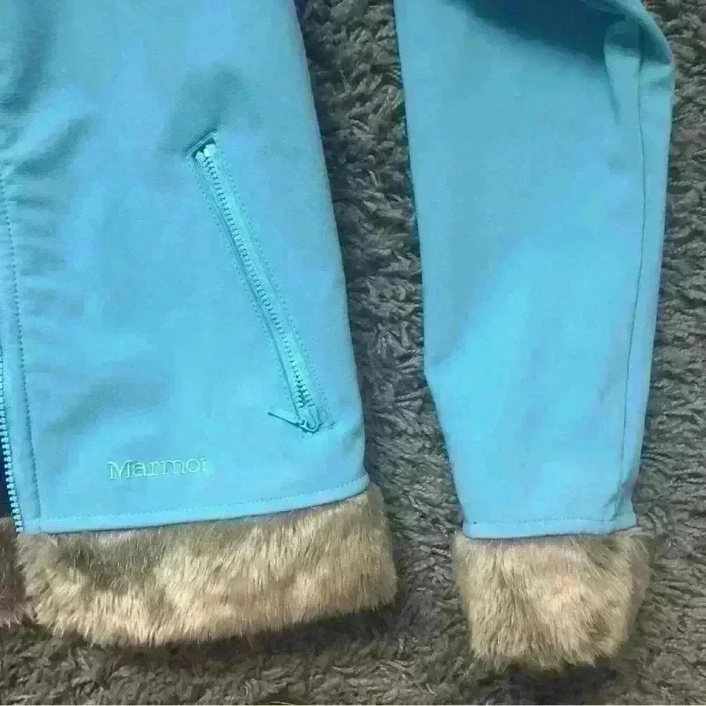 Marmot Womens Blue S/P Jacket - Faux Fur Lined Great Shape Winter Coat - Picture 5 of 6